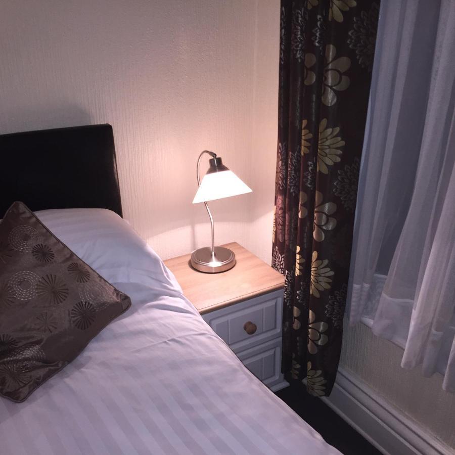 The Beechcliffe Hotel - Over 35'S Only Blackpool Zimmer foto